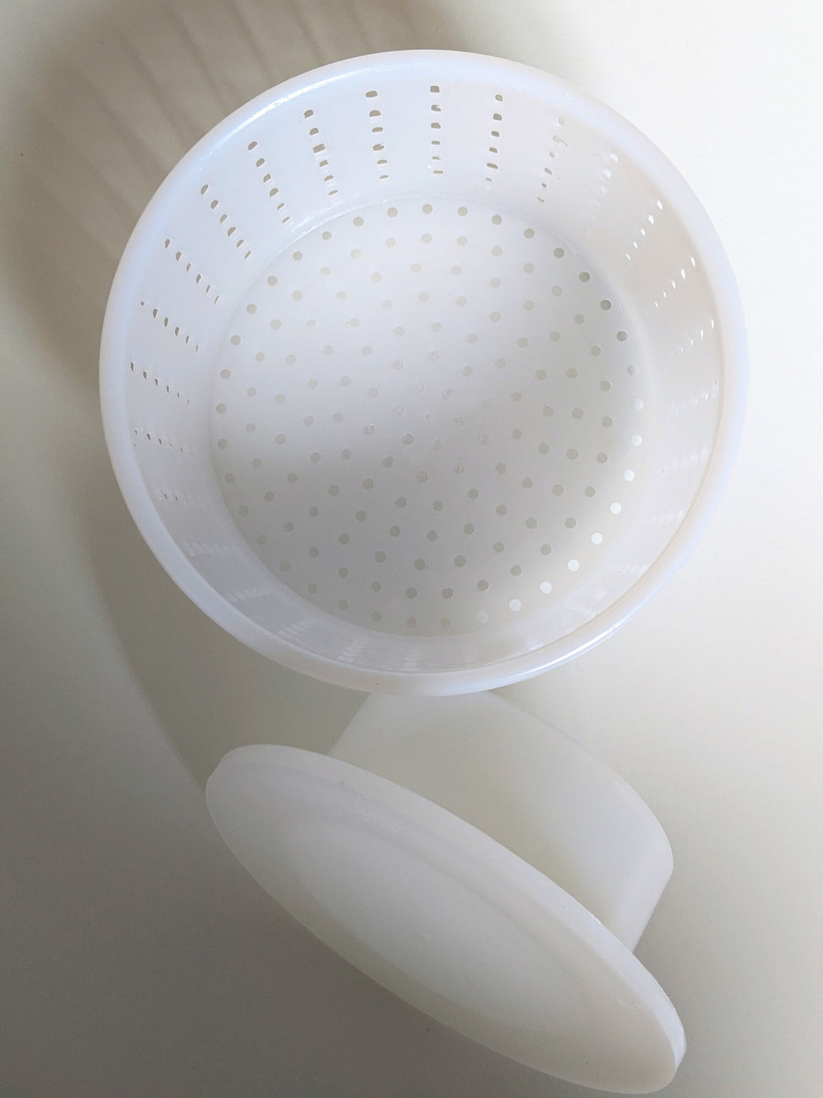 Round Caciotta Mold &amp; Follower